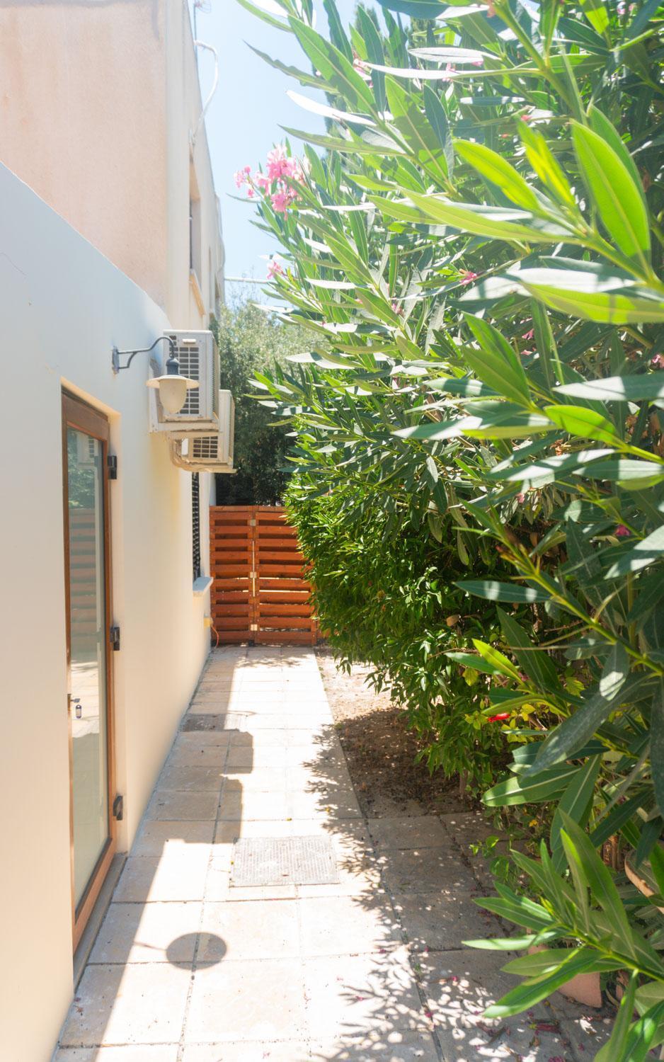 Ferienwohnung Dub House 3 Paphos Exterior foto